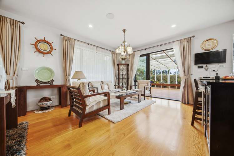 61 Harrowglen Drive Northcross_14