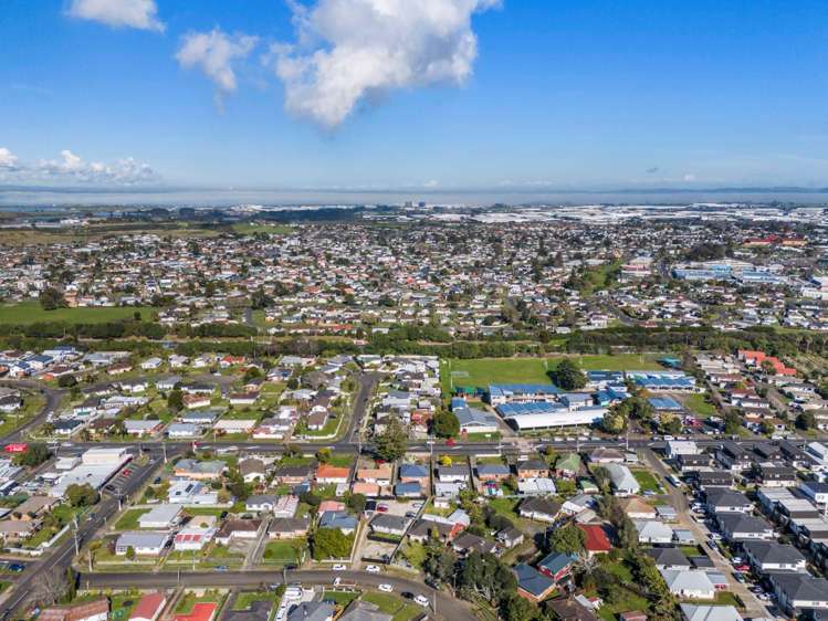 12 Halswell Street Mangere East_18