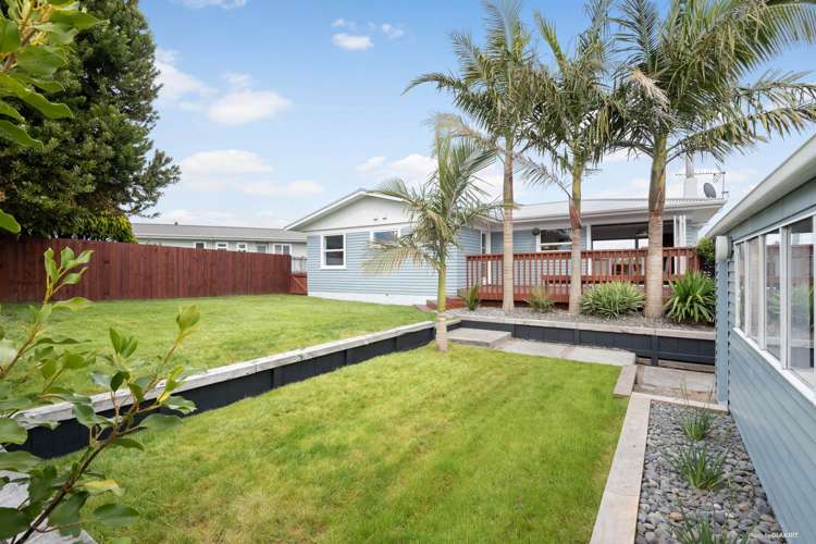 28 Clinton Avenue Te Atatu Peninsula_11