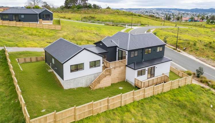 30 Awanui Road Red Beach_21