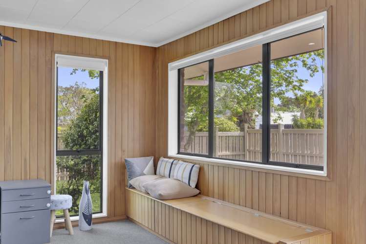 4 Sharpley Place Chartwell_14