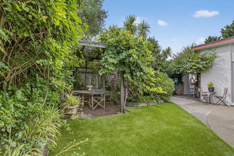 91 Golf Road Paraparaumu Beach_17