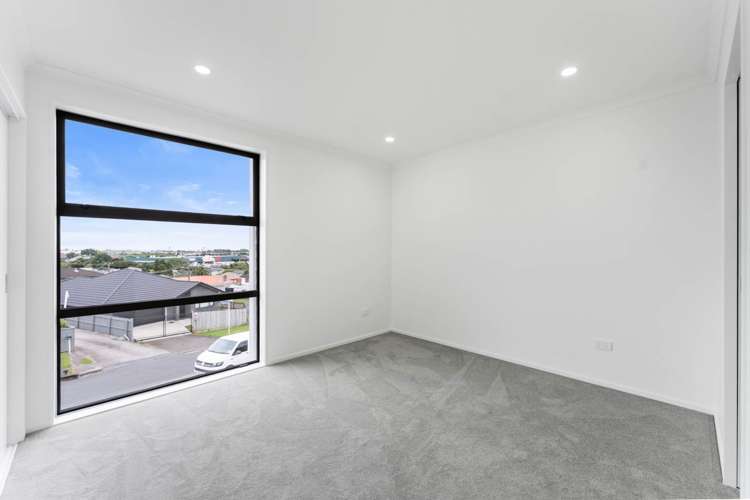 Lot 1-6/27 Hayr Road Three Kings_10