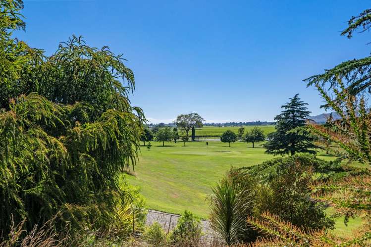 22 Golf View Close Fairhall_9