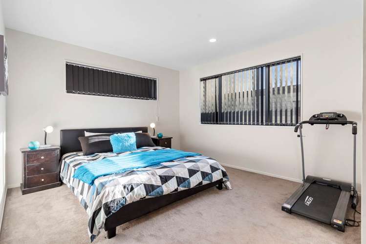 39 Hangahai Road Flat Bush_16