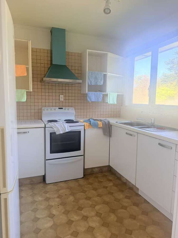 137 Methuen Road New Windsor_13