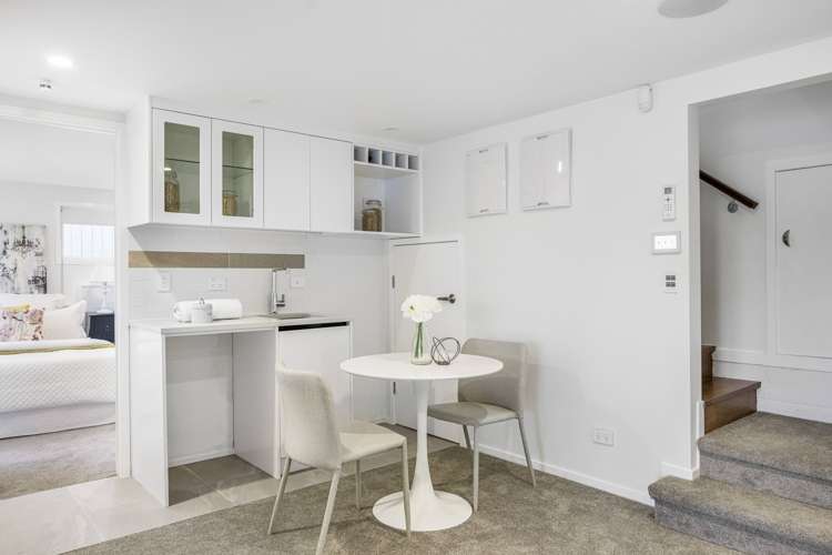 27 Caronia Crescent Lynfield_31