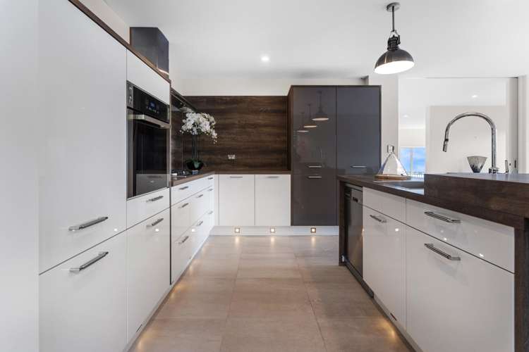 22 Drayton Drive 1491_2
