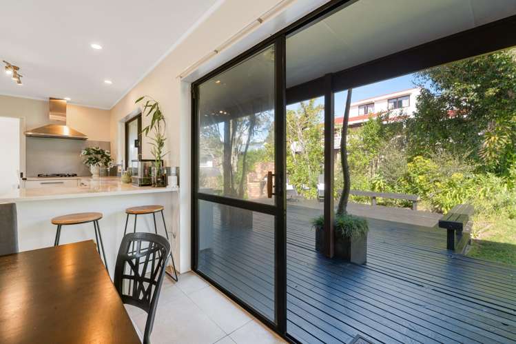 24 Bronzewing Terrace Unsworth Heights_10