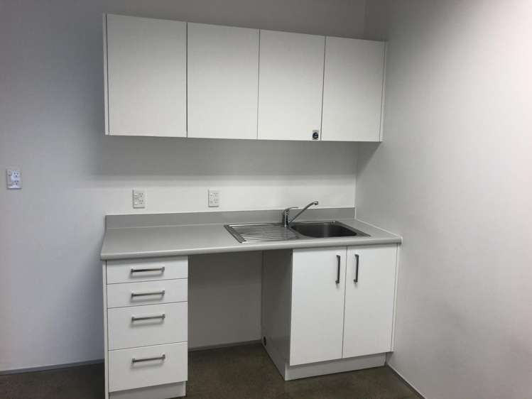 C2/72 Apollo Drive Rosedale_7