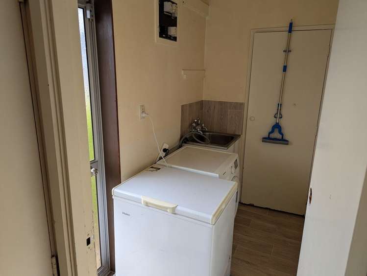 15B Mountain Road Western Heights_16