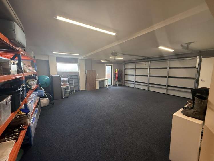 9A Shadon Place Stanmore Bay_18