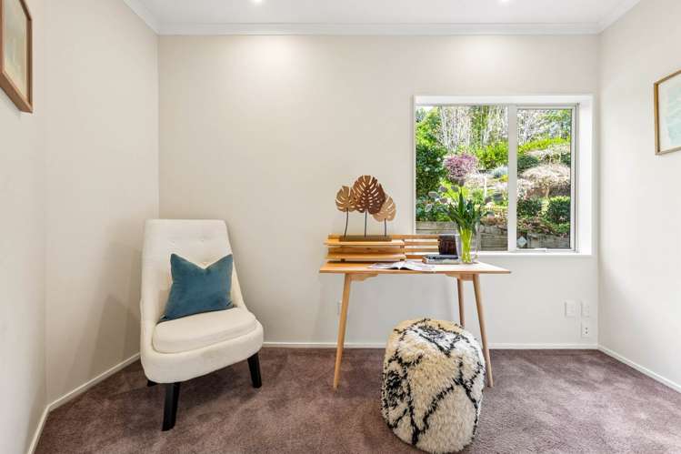 12 Oakford Park Crescent Greenhithe_15