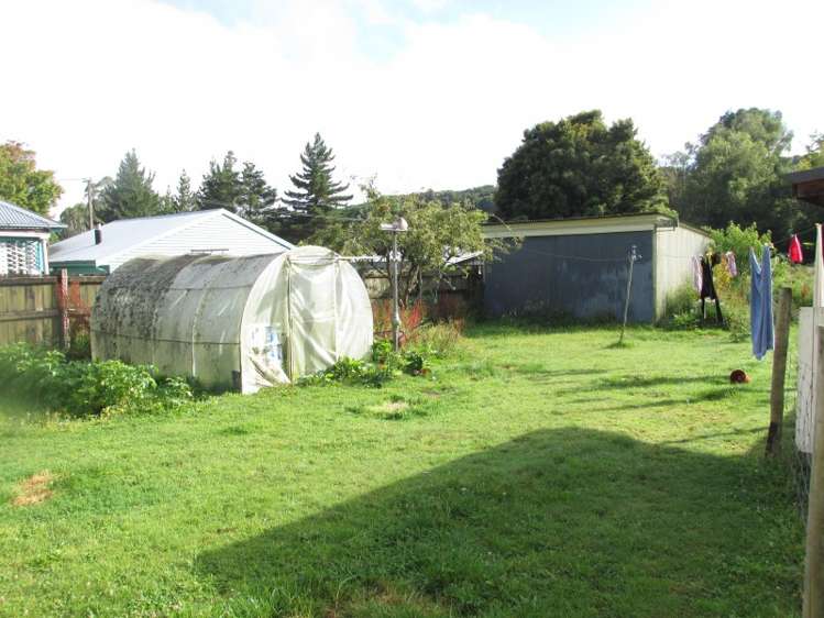 39 Buller Road Reefton_10