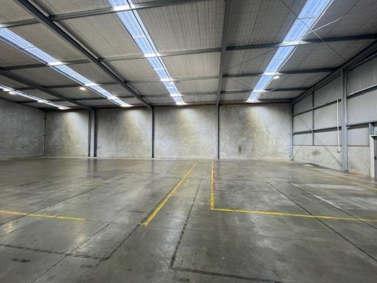 Rear Tenancy at 127 Maui Street Pukete_11