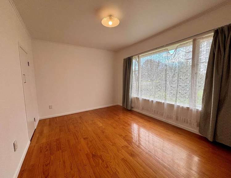 212 Lake Road Northcote_8