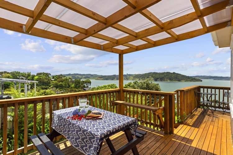 92 Greenslade Road Raglan_4