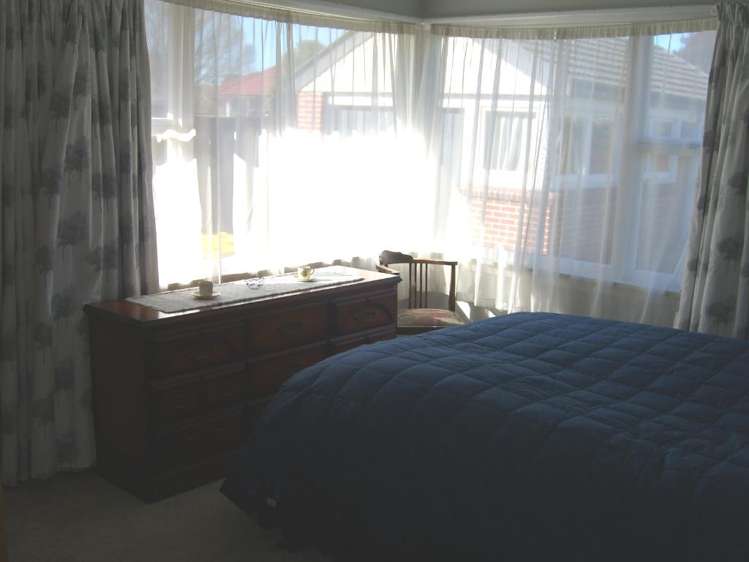 8 Damien Place Bromley_4