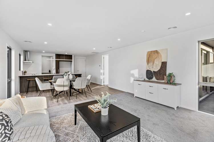 54 Greenslade Drive Lincoln_7