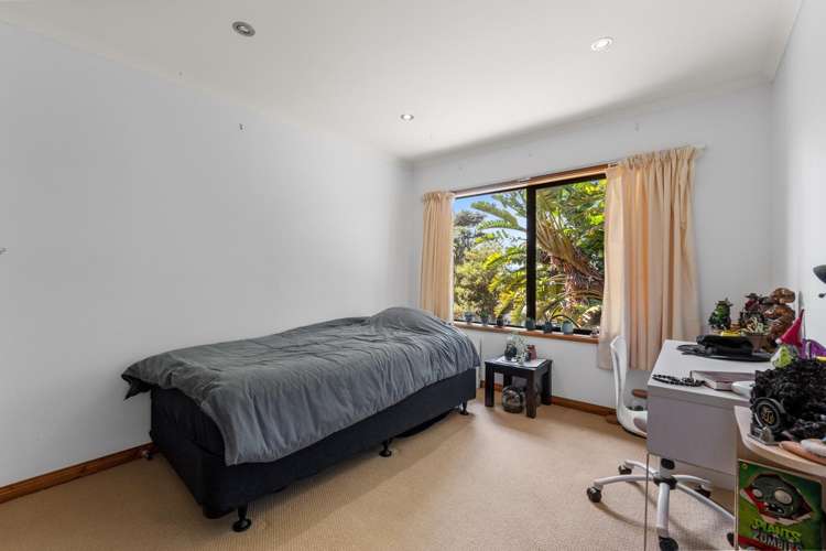 58 Bethells Road Waitakere_17