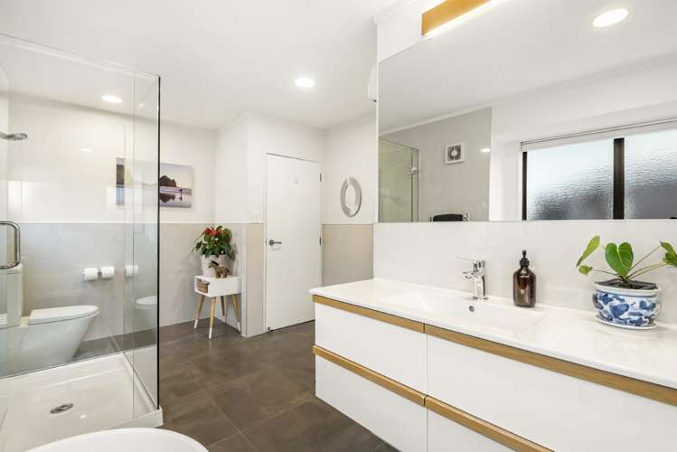 2/11 Faulkner Road Northcote Point_13