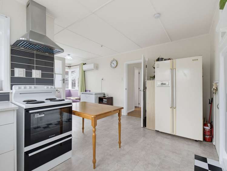 2 Isobel Street Fairy Springs_7