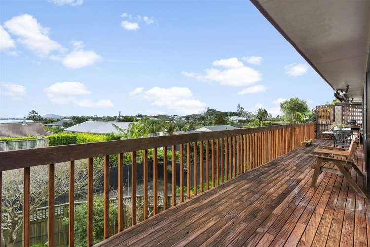 1/3a Charles Dickens Drive Mellons Bay_10