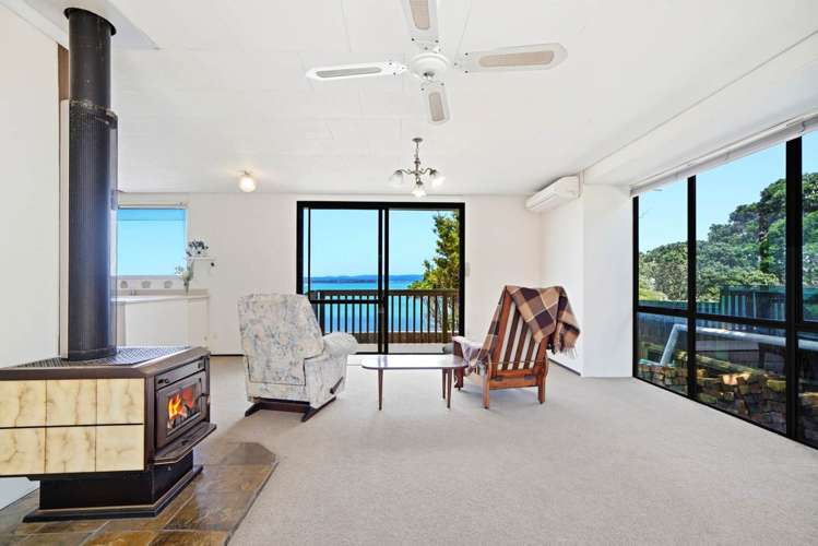 96 & 96A Queen Street Northcote Point_15