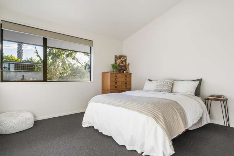 16 Ranginui Road Welcome Bay_12