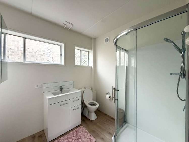 3 McLean Street 2608_10