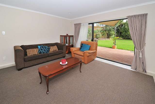 21 Greta Banks Place Wattle Downs_4