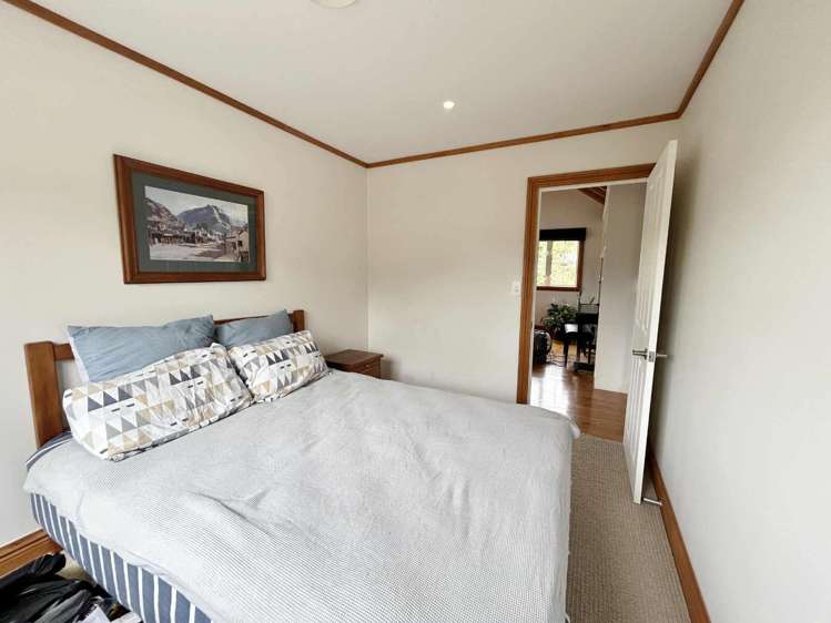 33 Cornwall Road Lyttelton_11