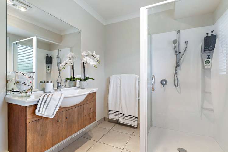 17 William Donald Drive Solway_12