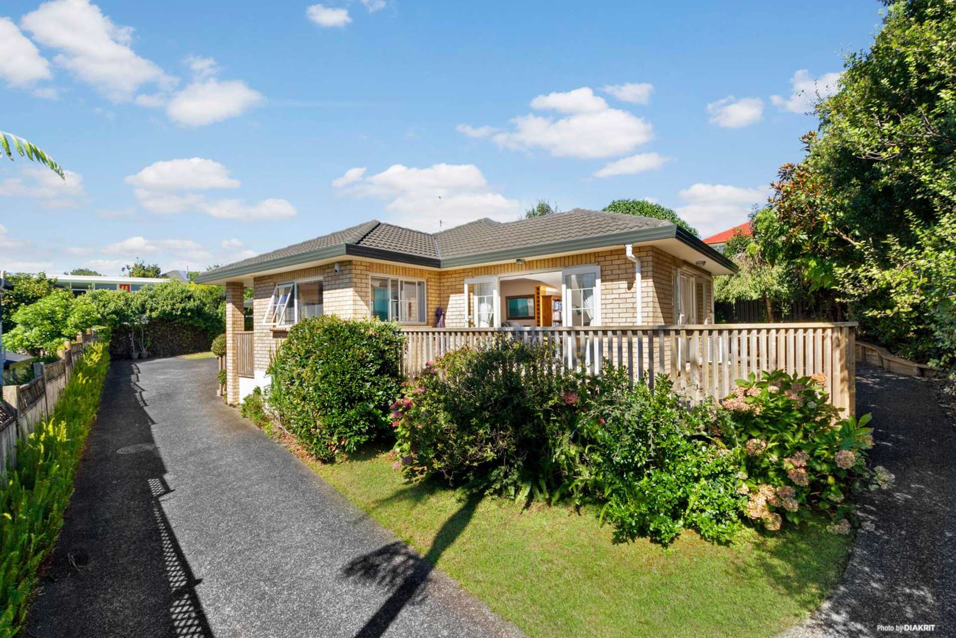 1b Wakeling Avenue Te Atatu South_0