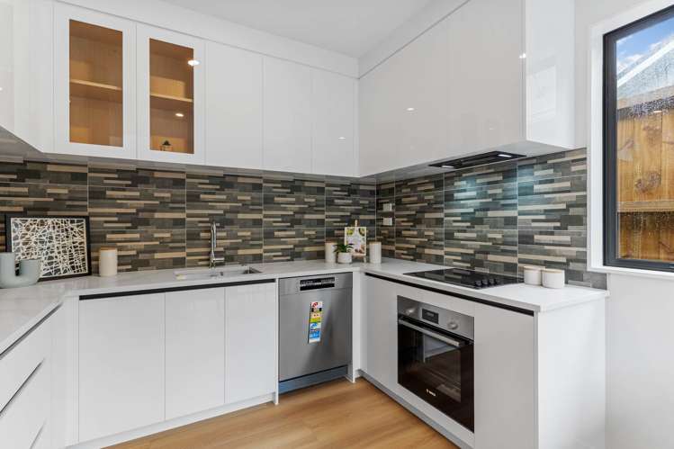 78E Kelman Road Kelston_9