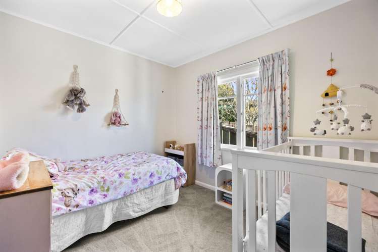 115 The Ridgeway Stoke_14