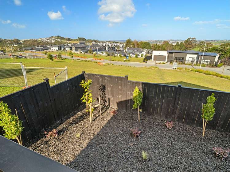 37 Kikorangi Drive Wainui_31