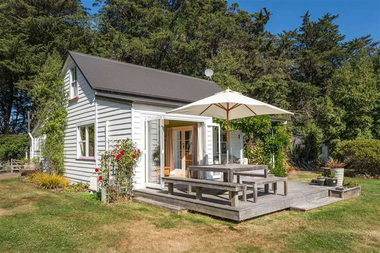 1439 Loburn Whiterock Road Loburn_3