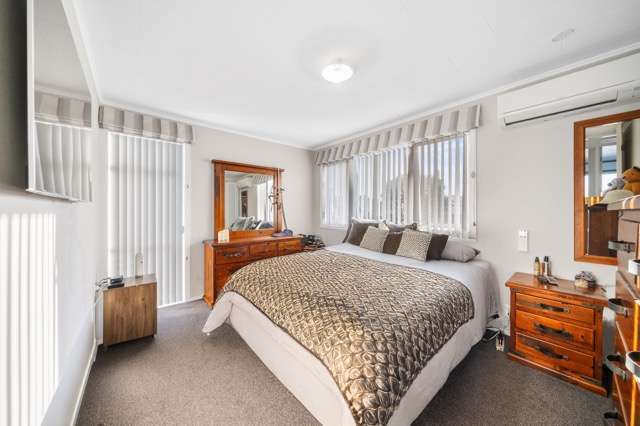 16 Kowhai Avenue Kaiaua_3