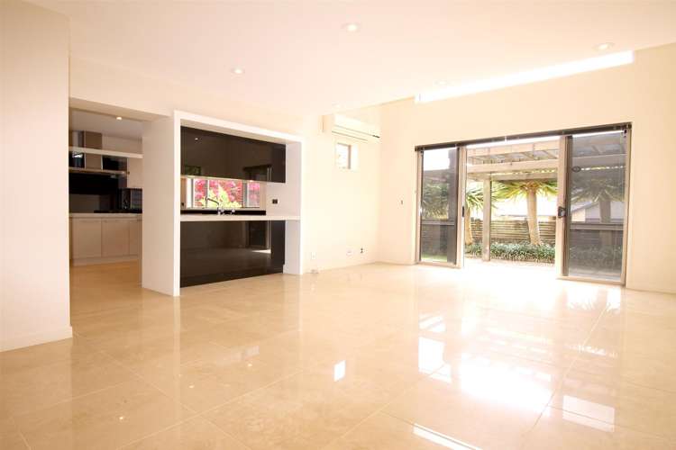 53 Coachman Drive Flat Bush_6