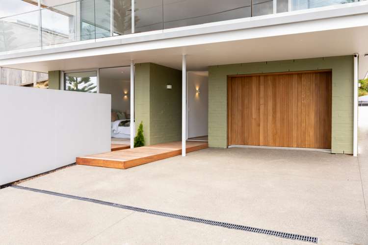 22a Queens Road Waikanae Beach_1