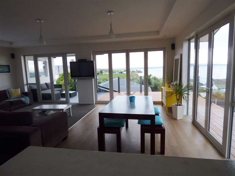 4 Hill Street Kaka Point_5