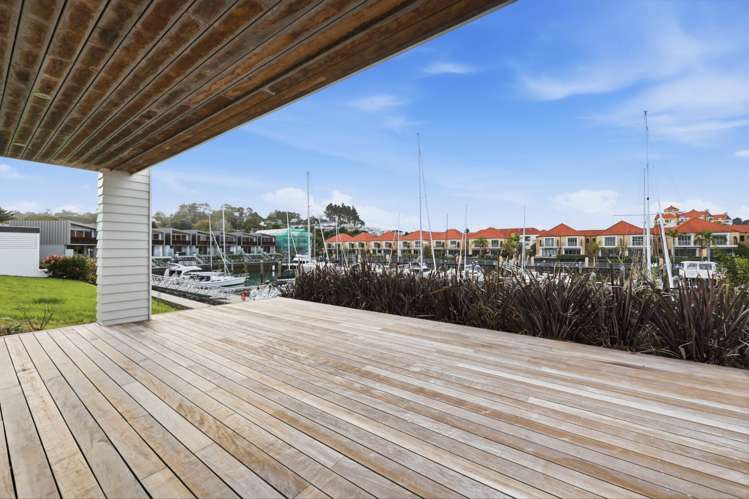 17 Rue d'Amarres Gulf Harbour_19