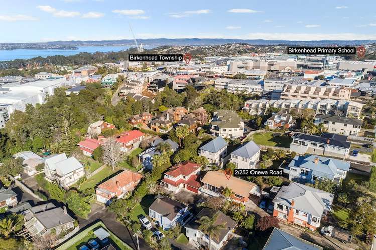 2/252 Onewa Road Birkenhead_2