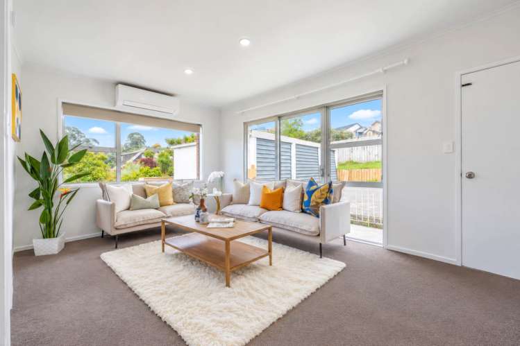 3/77 Kimber Hall Avenue Mt Roskill_2