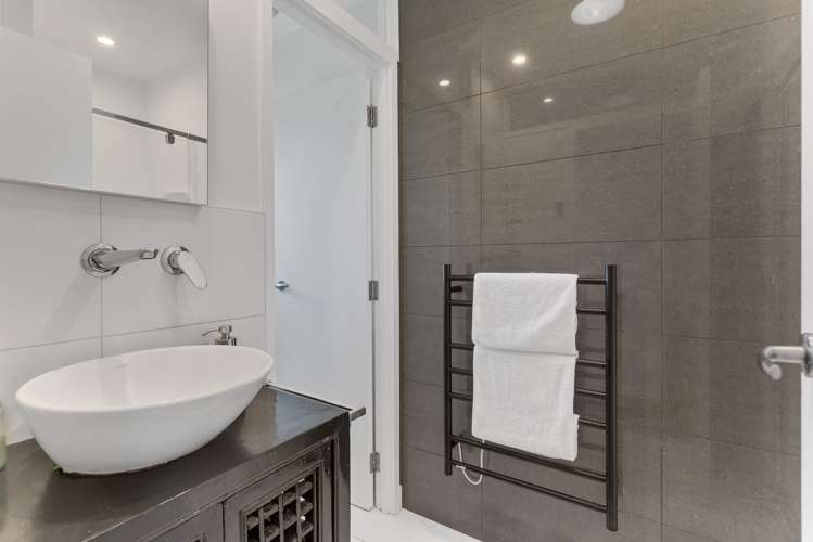 37 Brookfield Avenue Onehunga_9