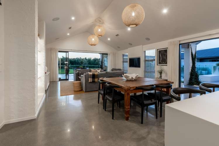 25 Mike Smith Drive Cambridge_16