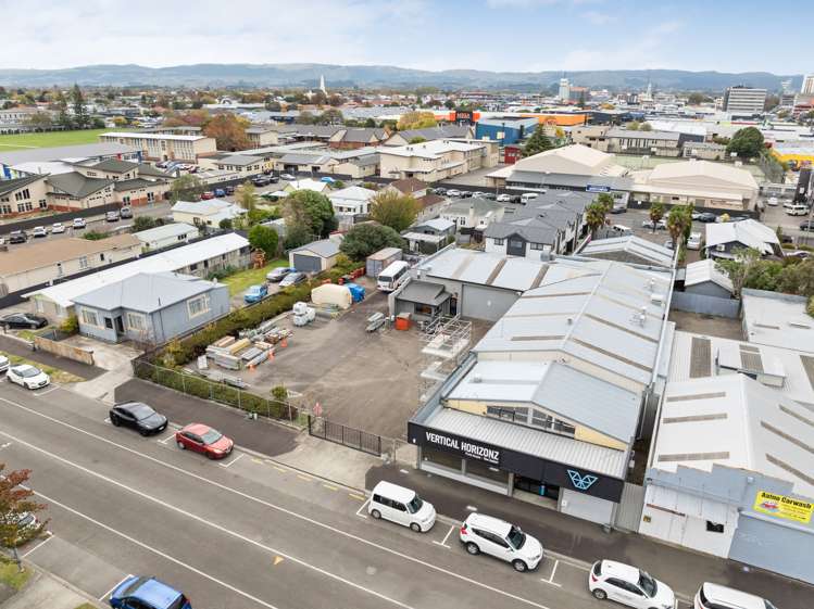 10-12 Edgeware Road Palmerston North_0