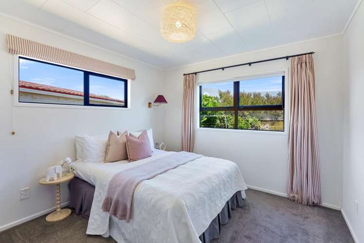 91 Atkinson Avenue Otaki Beach_16