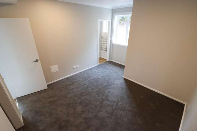 2/81 Aberdeen Drive 1057_4
